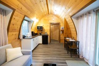 Hawthorn Hideaway - 6