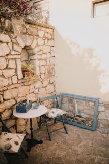 Mary's sunset studio - 2