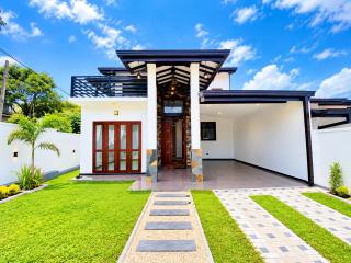 Loco Private Apartment Kandy - 0