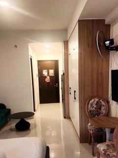 La Mercado Premium Homes - 4