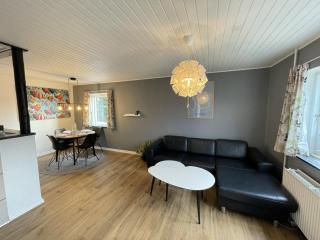 2 bedroom Apartment by Book My home - 0