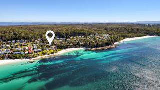Lavender by Hyams Beach Seaside Cottages - 9