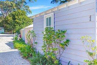 Lavender by Hyams Beach Seaside Cottages - 1
