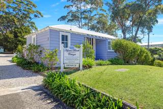 Lavender by Hyams Beach Seaside Cottages - 3