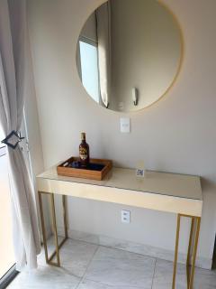 Modern & Well-Located Apartment - 8