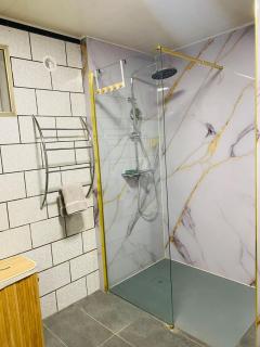 T3 Privé et Moderne Piscine Clim Baby-foot - 6
