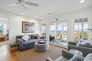 1619 E Ashley - Namastay - Oceanfront - 4 Bedrooms - 3