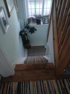 Lovely light 2 double bedroom first floor garden flat by sea - 5