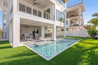Casa Del Sol | Rooftop Deck, Pool + Ocean Views - 0