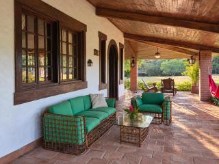 Charming riverside hacienda near La Pintada - 1