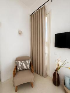 Epta Mykonos Suites and Pools - 4