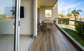 Apartamento con laguna de aguas cristalinas - 3