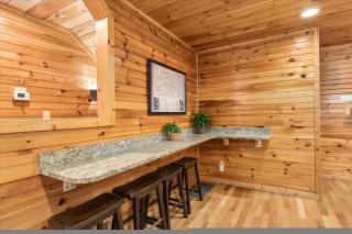 Day Dreamer Cabin w Views by Beyond Expectations - 3