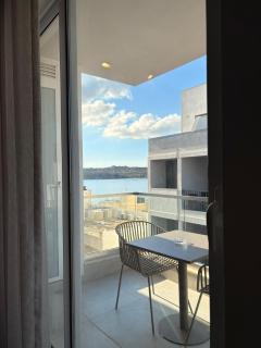 Cosy Seaside Flat in the Heart of Bugibba - 0
