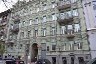 Summit Apartments - 6