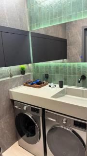 Emerald Loft Art Executive 1BR Design Suite - 2