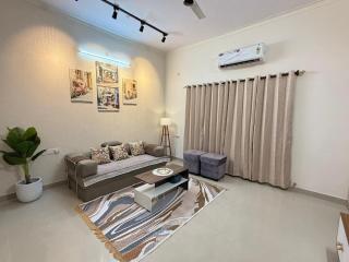 The Rawat Niwas - Your Cozy 2BHK Nook - 9