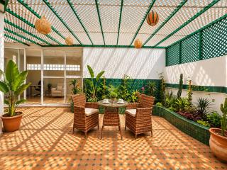 Gauthier Garden - Appartement avec Patio Privatif - HomeCity Signature - 0
