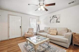 Cozy Retreat - 1