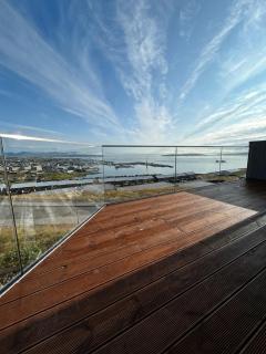 House with a beautiful view of the capital and ocean views - 6