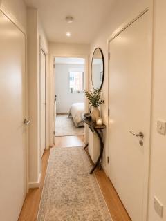 Luxurious Entire Guest House with Grand Living Space and Panoramic Balcony Views - 3