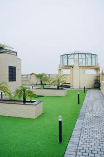 ARZ Luxury 1BHK WiFi Pool Self Check-in - 4