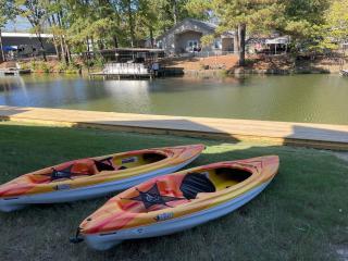 Sleeps 24! 8 Bedrooms Gameroom - 6