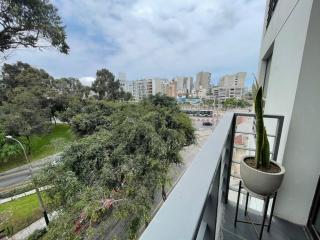 Felipe Sassone Apartments by Vibrant - 4