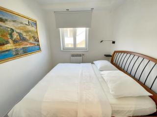 Welcoming apartment in Novigrad, 40 m² with peaceful garden - 6