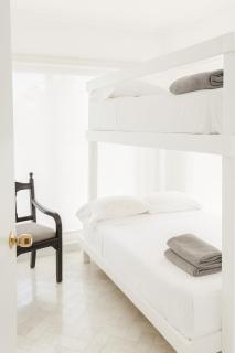 301 Apartment Hotel Zone 10 min walk to the Beach - 1