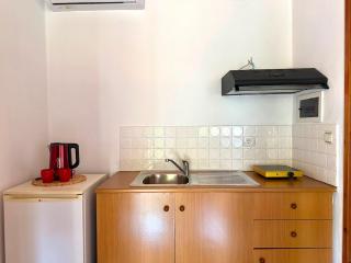 Central Vintage 2 - Fast Beach Access, kitchen - 9