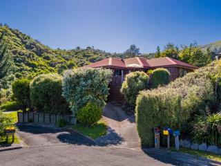Pohara's Kauri Lodge - 0
