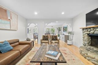 Capilano Forest Retreat 3BD,2BA Suite - 7