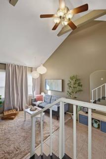 Corner Charmer 2BR · Bonus Room · Near TU & Expo - 4