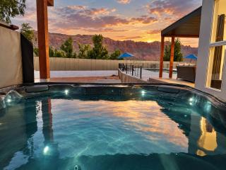 Exclusive Retreats Desert Panorama with Private Pool, Hot Tub, Bocce Court - 4