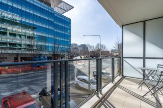 Absolutely spacious APT unit between ANU and City - Hosted by Canstay - Canberra - 2