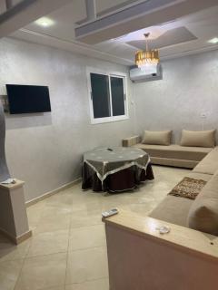 Appartement a coté de aswaq assalam - 0