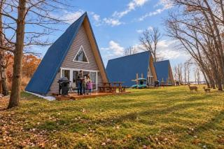 Natures Nest Lakeside - Au Gres - 1