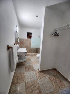 Luxurious 5-Bedroom House with Private Pool in Cabrera - 5