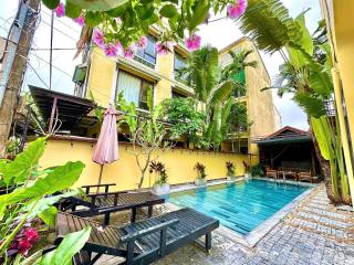 Aroma Beach Pool Villa - 9