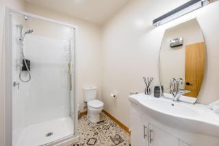 Stunning Alpine Views, Easy Walking, 3 Bathrooms - 7