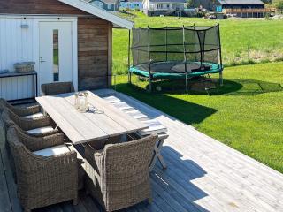 5 star holiday home in Stjärnhov - 2