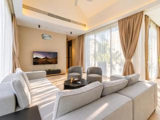 Brand New 3BR Villa Orasa Near Robinson Thalang - 9