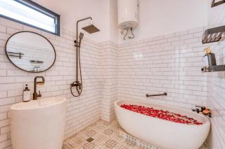 3bd Villa in the Heart of Perenenan with Indoor Pool - 6