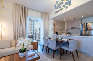 Premium 3BR With Maid Room - Sea View Retreat in Yas Island - 9