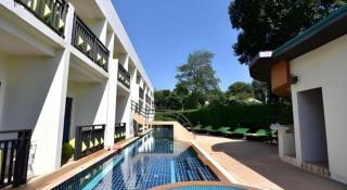 The Green Hotel - 2