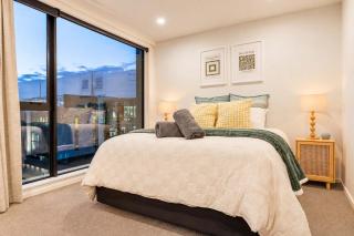 Tuam on Top Sleeps 5 - 9