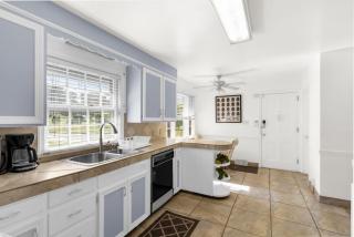 Private Fenced Yard• King Bed • Grill• Fireplace - 4