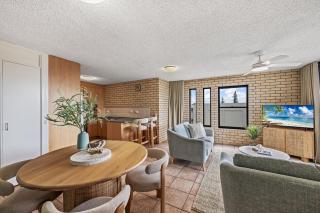 9 Seabelle - 2 bedroom unit in Cotton Tree - 0