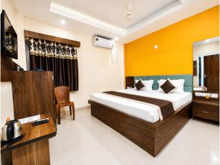 Hotel Jagdish Palace - Elegant Beachside Hotel with Restaurant, Lift & Parking Near Puri Sea Beach and Jagannath Temple - 2